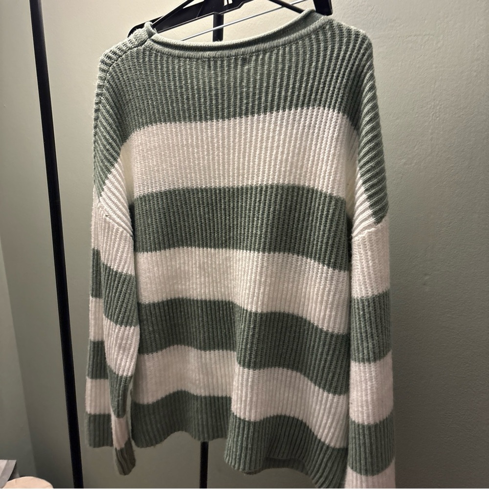 Zesica Women's Crew Neck Sweater - Green